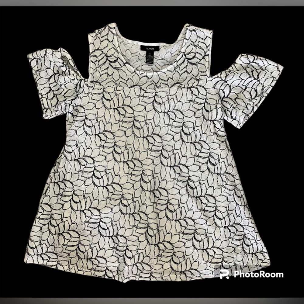 Alfani Womens Lace Blouse with Cold Shoulder Sleeves in Ivory/Black Lace Sz S
